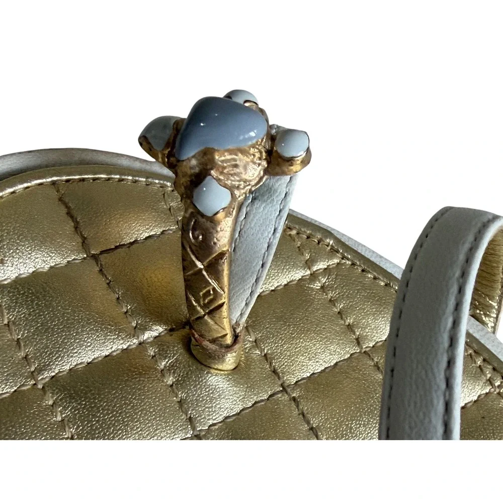 Chanel CC White Leather Strappy Gladiator Sandals Toe Loop Grippiz Jewel 38